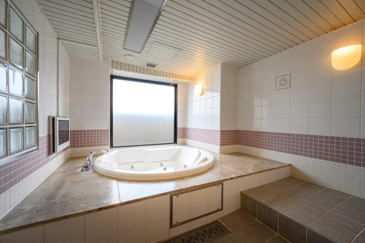 Water Hotel Mw (Adults Only) Saitama Bagian luar foto