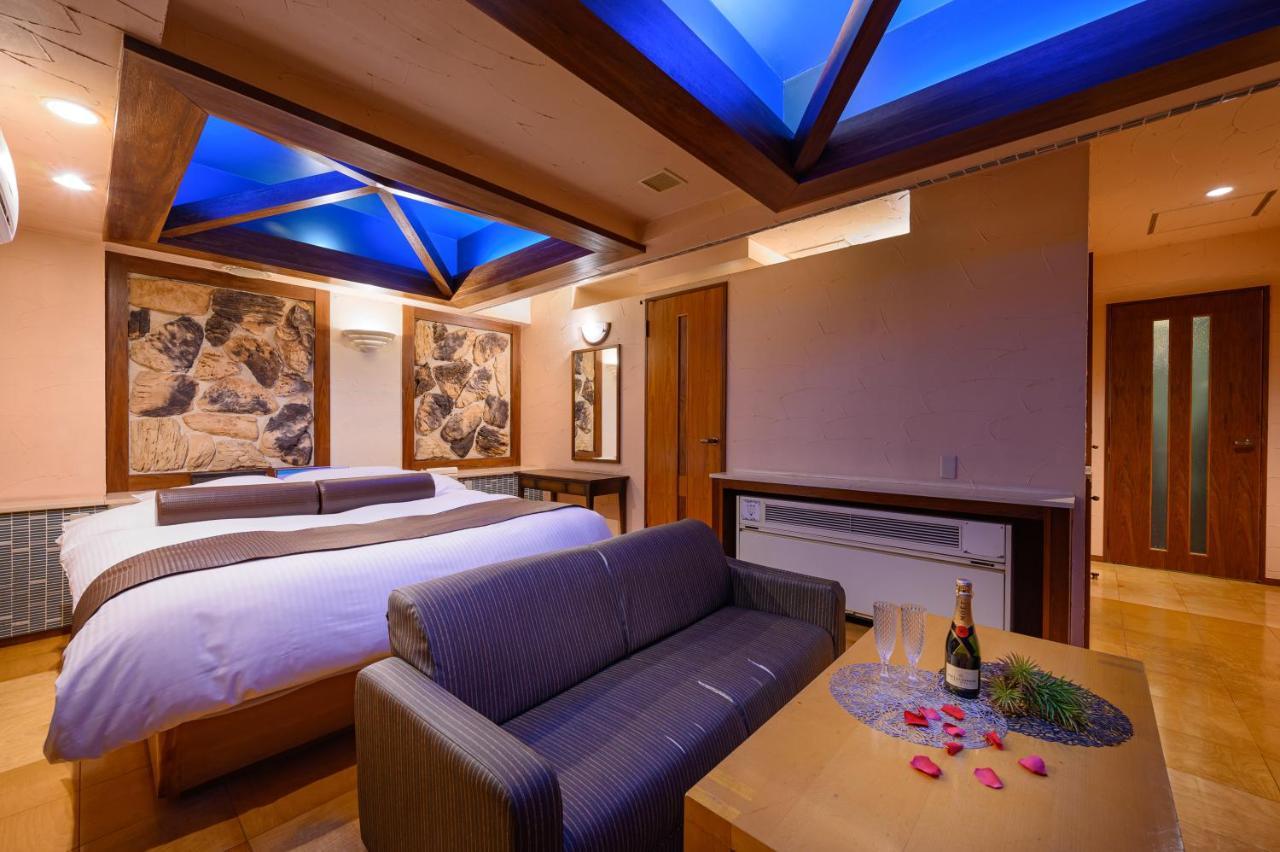 Water Hotel Mw (Adults Only) Saitama Bagian luar foto